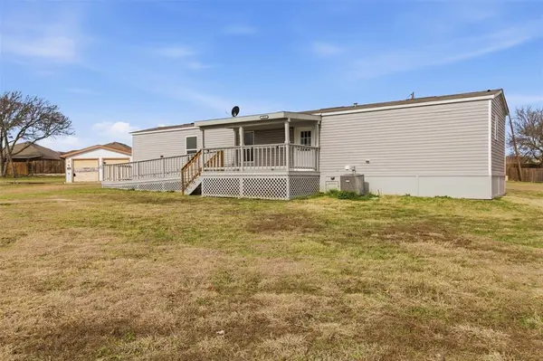 2511 Greenfield, Princeton, TX 75407