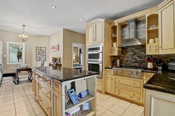 2 Irongate DR, Brant, ON N3L 4G4