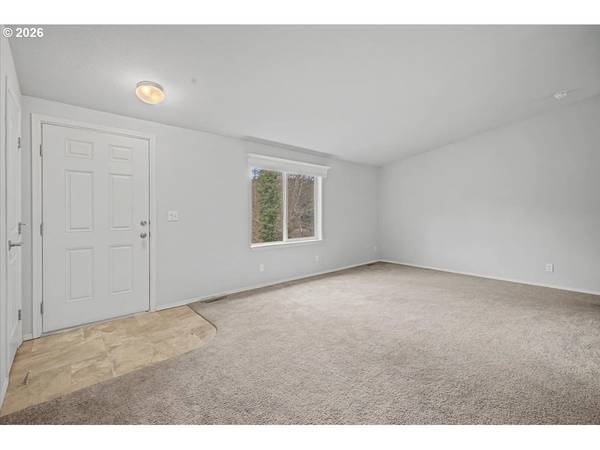 15 N HILLSIDE DR, Otis, OR 97368