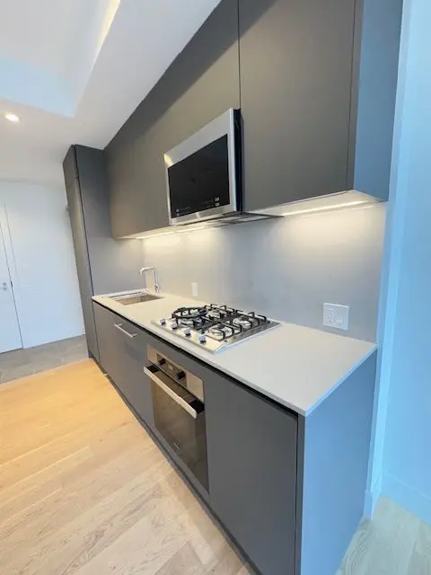 1414 Bayview AVE #507, Toronto C10, ON M4G 3A7