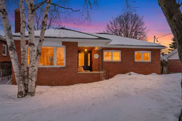 103 Rodney ST, Barrie, ON L4M 4C2