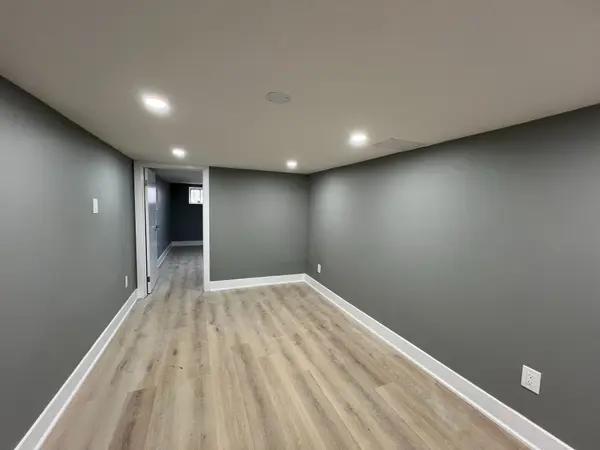 76 Ennerdale RD #BSMT, Toronto W03, ON M6E 4C4