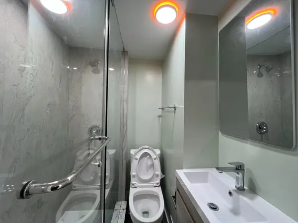 76 Ennerdale RD #Main A, Toronto W03, ON M6E 4C4