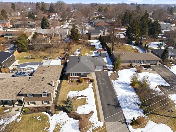 341 Terrace Hill ST, Brantford, ON N3R 1H6