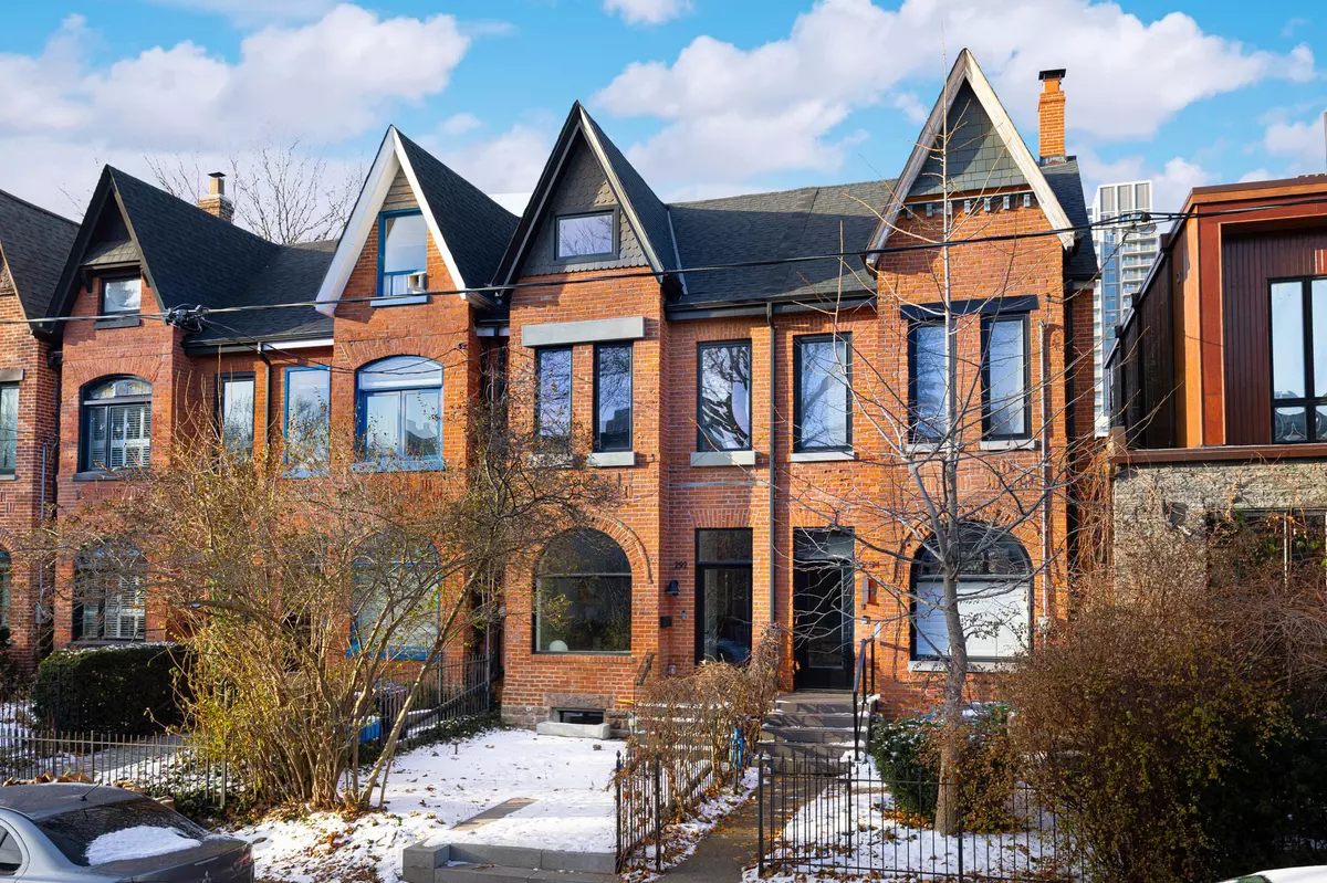 Toronto C01, ON M5S 2N6,292 Borden ST