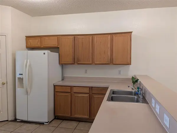 3503 Cydnie Ann Court, Arlington, TX 76014