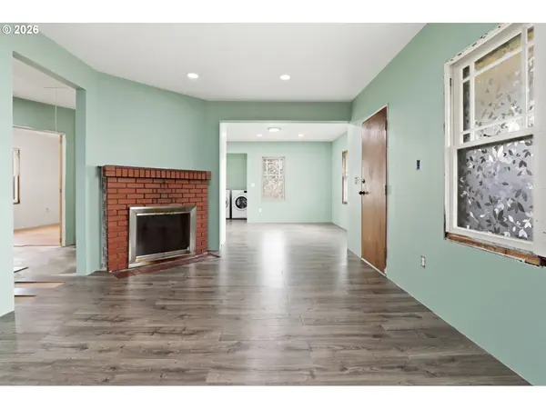 607 21ST AVE, Longview, WA 98632