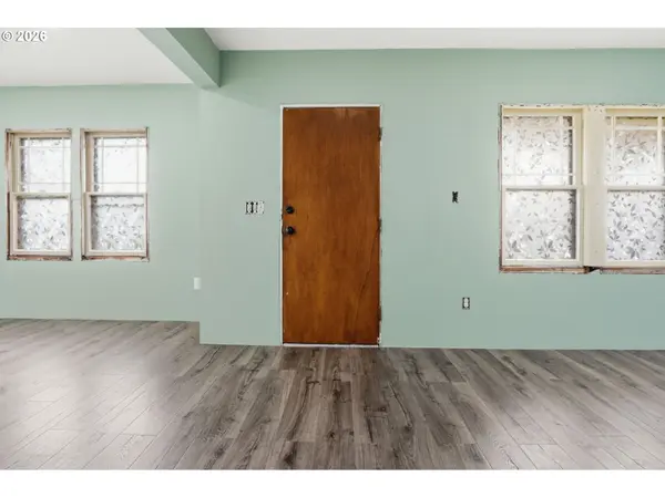 607 21ST AVE, Longview, WA 98632