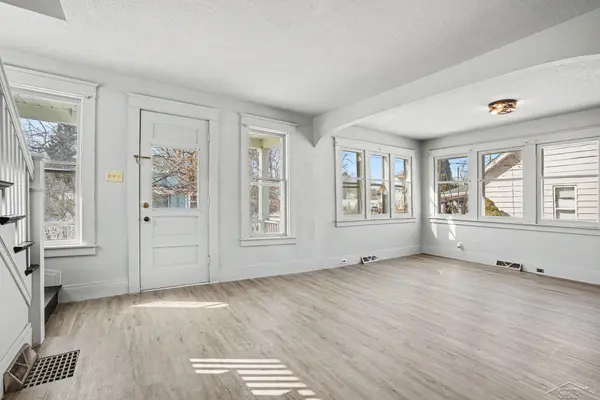 814 Mackinaw ST, Saginaw, MI 48602