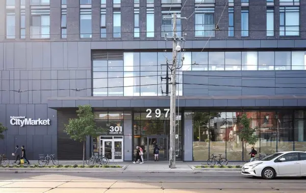 297 College ST #623, Toronto C01, ON M5T 0C2