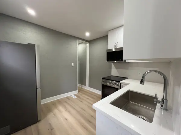 76 Ennerdale RD #Main B, Toronto W03, ON M6E 4C4