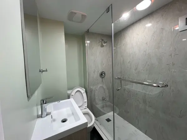 76 Ennerdale RD #Main B, Toronto W03, ON M6E 4C4