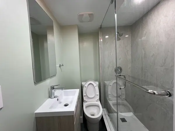 76 Ennerdale RD #Main B, Toronto W03, ON M6E 4C4