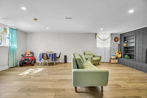 425 Riverside DR, London North, ON N6H 2R8