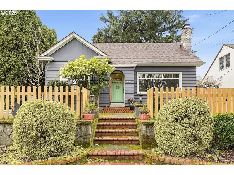 2625 NE 28TH AVE, Portland, OR 97212