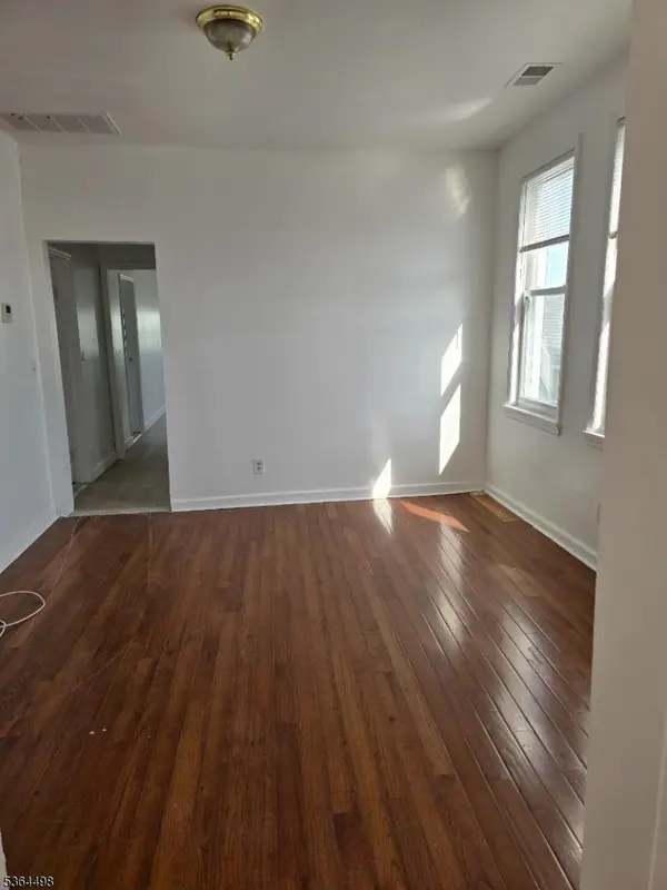 782 Bergen St #3, Newark City, NJ 07108