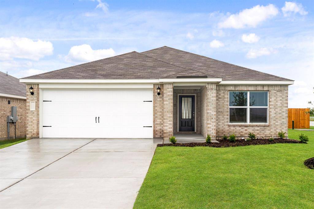 13420 Gitty Up Circle, Cresson, TX 76035