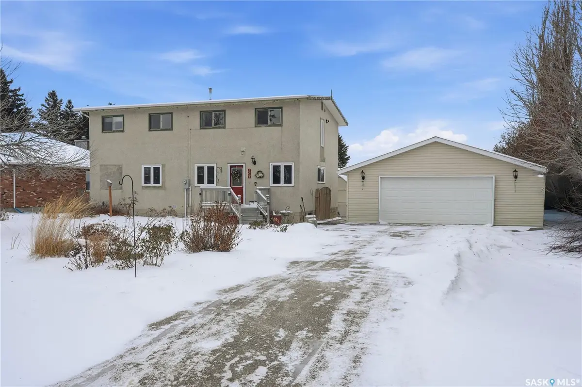 204 7th AVENUE W, Wilkie, SK S0K 4W0