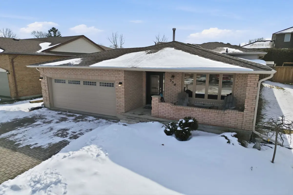 250 Alder RD, Ingersoll, ON N5C 3Z2