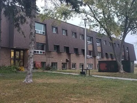 260 Academy ST #210, Loyalist, ON K0H 1G0