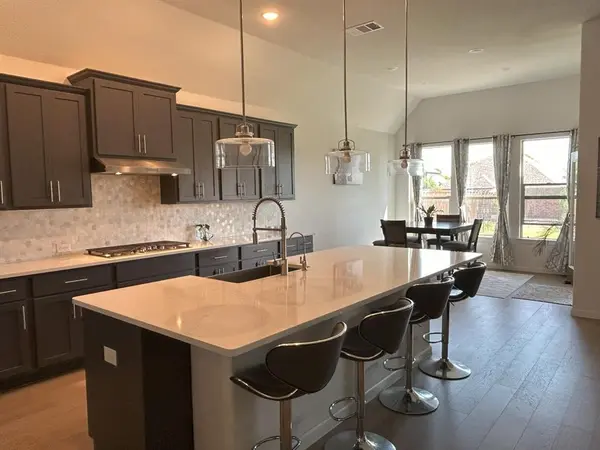 2904 Middleton Drive, Melissa, TX 75454