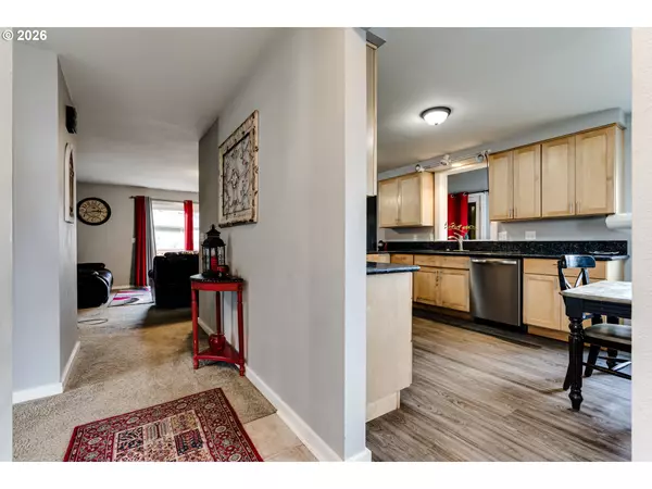 Veneta, OR 97487,24970 HUNTER AVE