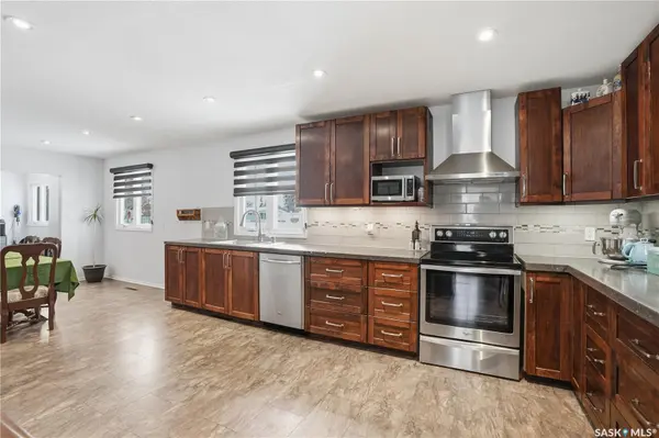 204 7th AVENUE W, Wilkie, SK S0K 4W0