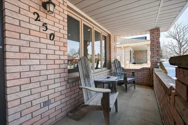 250 Alder RD, Ingersoll, ON N5C 3Z2