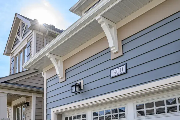 300 McEachern LN #300, Gravenhurst, ON P1P 0H8