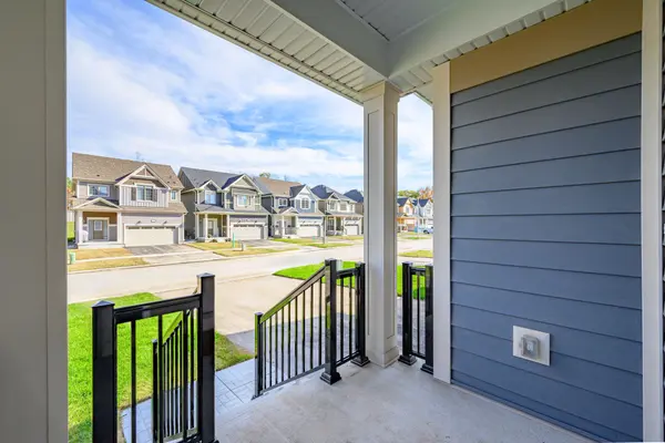 300 McEachern LN #300, Gravenhurst, ON P1P 0H8