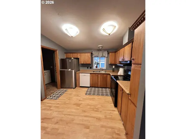 5200 SE 132ND AVE #14, Portland, OR 97236