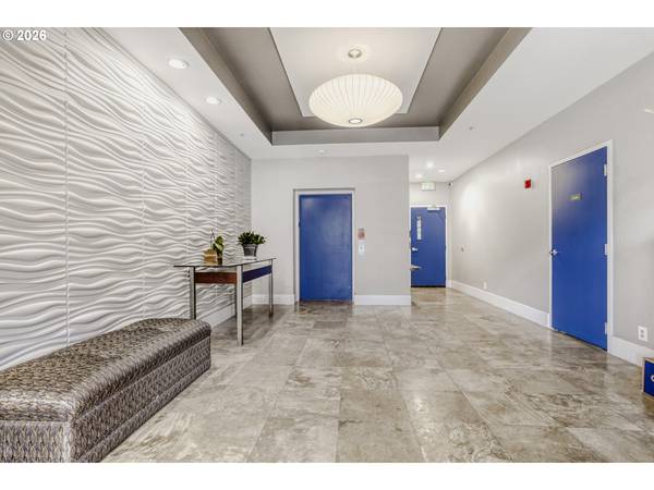 618 NW 12TH AVE #201, Portland, OR 97209