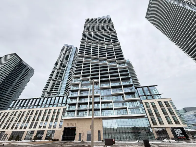 1000 Portage Pkwy #3710, Vaughan, ON L4K 0L1