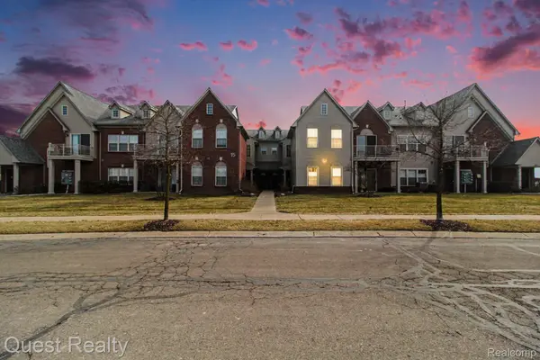 543 Addington LN, Ann Arbor, MI 48108