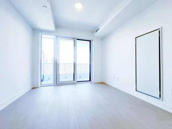 36 Olive AVE #2005, Toronto C14, ON M2N 0M4