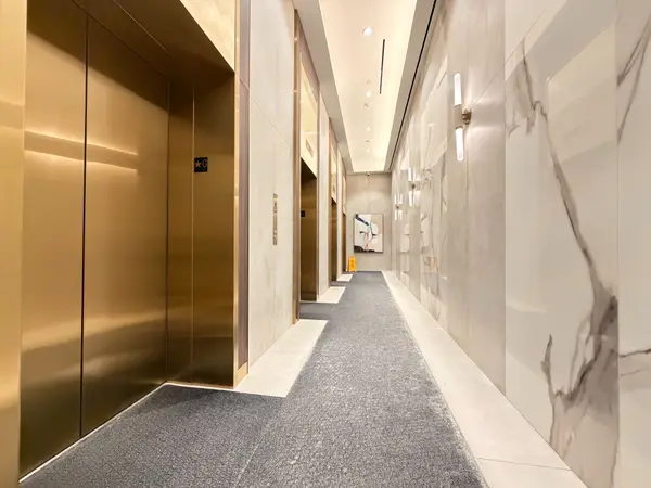 1000 Portage Pkwy #3710, Vaughan, ON L4K 0L1