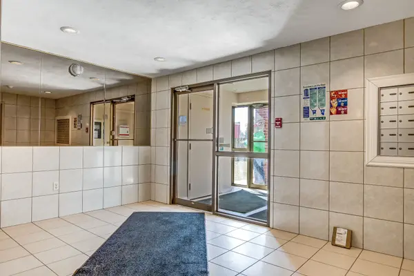 626 First ST #402, London East, ON N5V 2A2