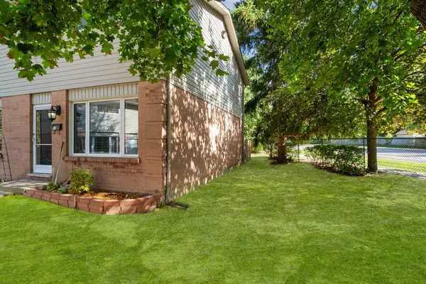 45 Gatewood PL #19, London East, ON N5Y 5A4