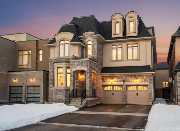 10 Solar ST, Richmond Hill, ON L4C 4Z1