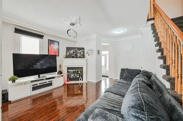 44 Deepcoral CT, Brampton, ON L6V 4P7