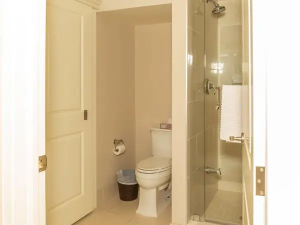 1869 Muskoka Road 118 HWY W #G104-D2, Muskoka Lakes, ON P1L 1W8