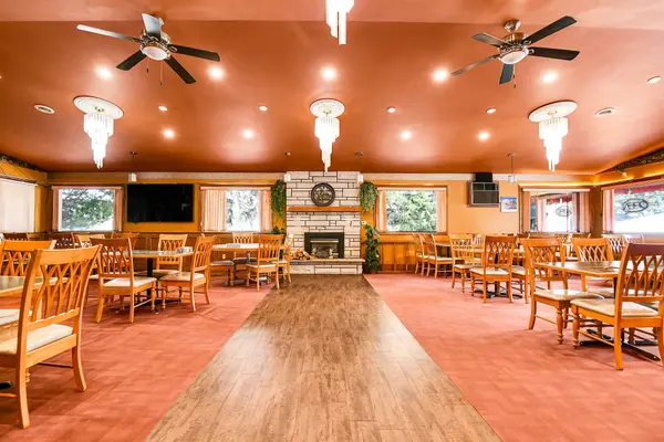 39 Bedford ST S, Westport, ON K0G 1X0