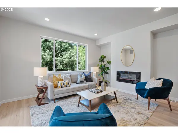 15145 E Burnside ST, Portland, OR 97233