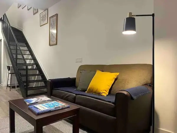 77 Shuter ST #216, Toronto C08, ON M5B 0B8