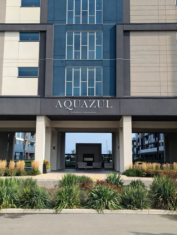 16 Concord PL #615, Grimsby, ON L3M 0J1