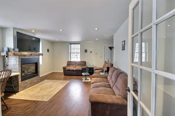 2081 John ST E, Howick, ON N0G 1X0