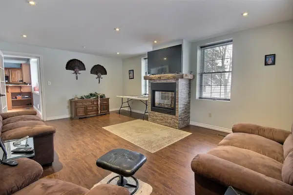 2081 John ST E, Howick, ON N0G 1X0