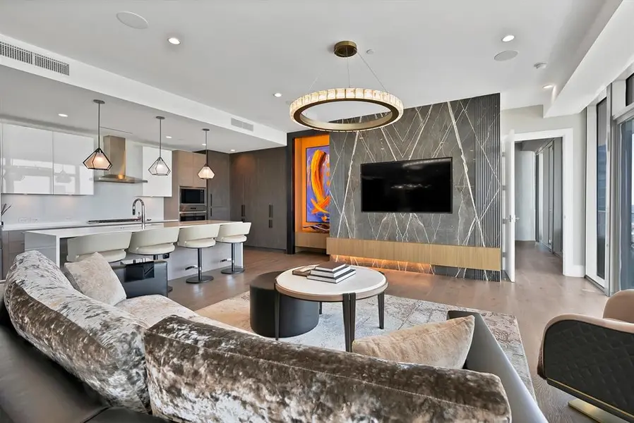 7901 Windrose Avenue #1604, Plano, TX 75024