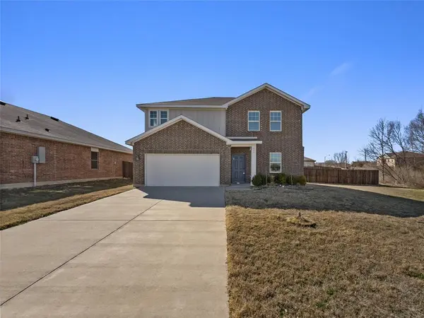 477 Bank Way, Crowley, TX 76036