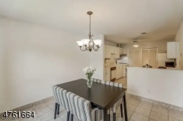 6 Jennifer Dr #6, East Hanover Twp., NJ 07936